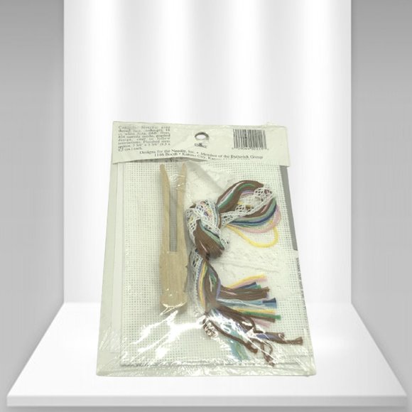 2211 Love Birds Counted Cross Stitch - Picture 2 of 3